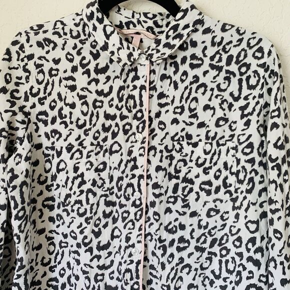 Victoria Secret Sleep Shirt Dress M White Animal Print Button Down Long Sleeve - Picture 4 of 9